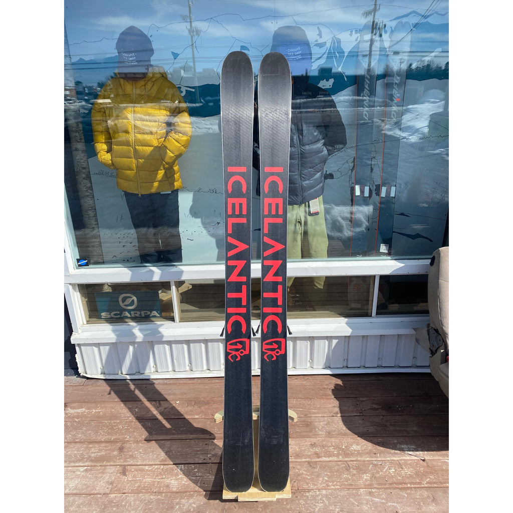 KIT SKI USAGÉ - Icelantic Pioneer 190cm-Location-Caroune Ski Shop